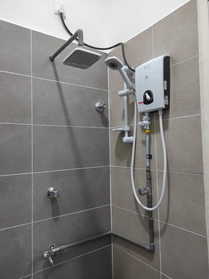 Bb D'Velodrom Homestay Dungun Zewnętrze zdjęcie