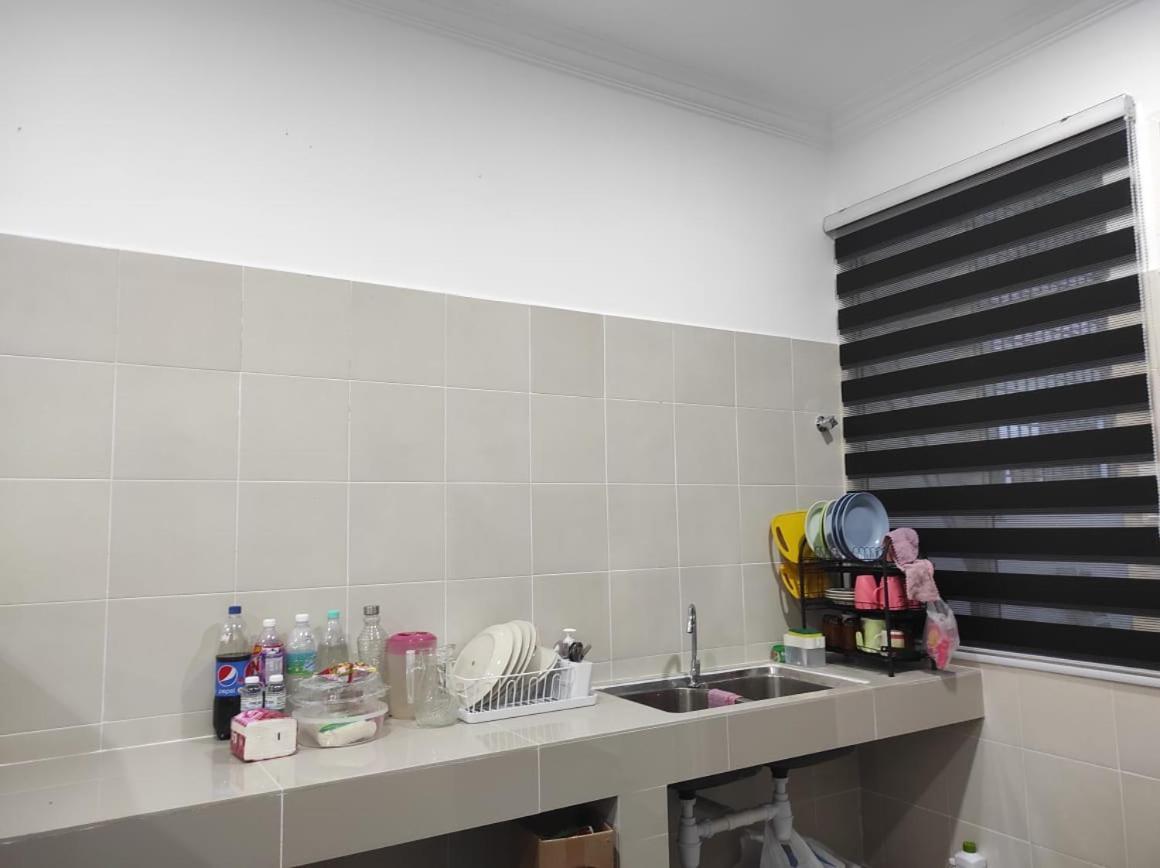 Bb D'Velodrom Homestay Dungun Zewnętrze zdjęcie