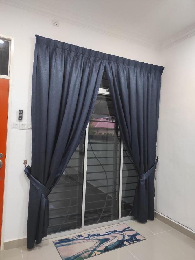 Bb D'Velodrom Homestay Dungun Zewnętrze zdjęcie